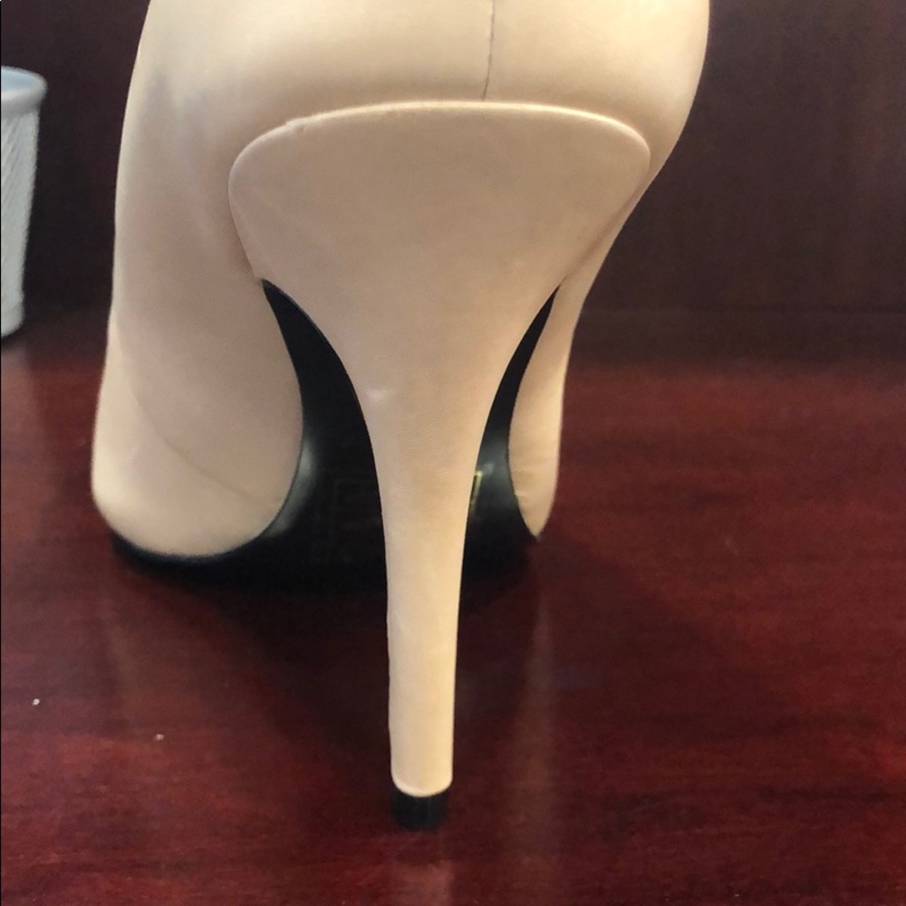 Aldo beige pump size 9 - Picture 3 of 3